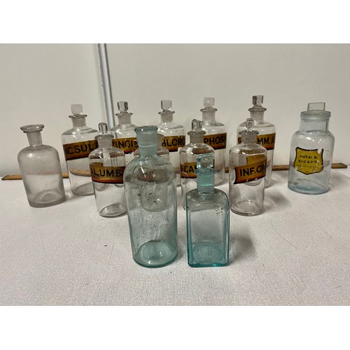 46 - selection of vintage apothecary/chemist bottles