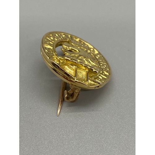 41 - 18ct gold clan brooch 7.29grams (testing 18ct)