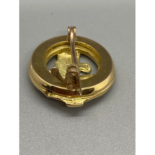 41 - 18ct gold clan brooch 7.29grams (testing 18ct)