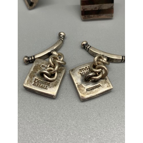 89 - 4 pairs of silver cufflinks