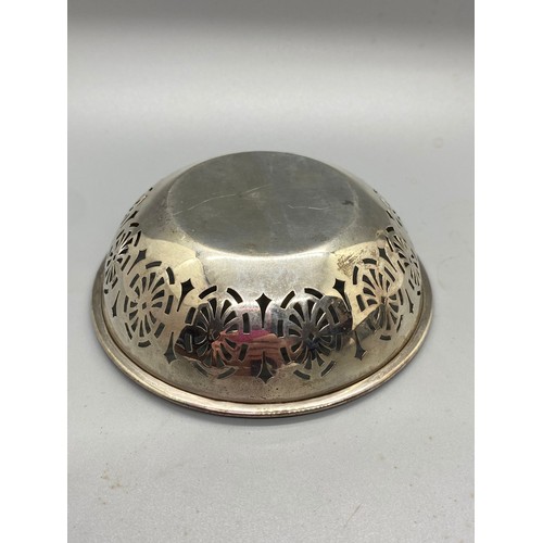 92 - 2 birmingham silver dishes 72.2 grams