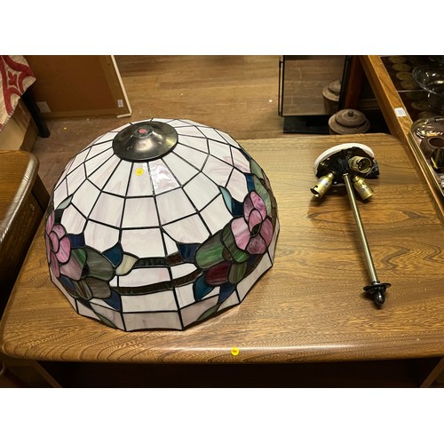 55 - large tiffany style lamp shade & fitting
41cm diameter
21cm h