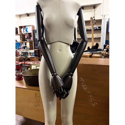 12 - articulated mannequin on stand