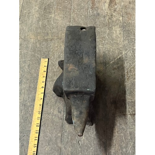 247 - Antique blacksmiths anvil
16