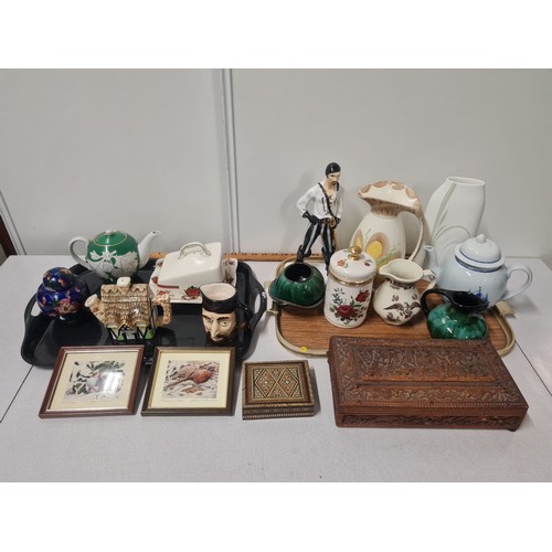 310 - Selection of collectables to include Trelawney, Royal Doulton, Wedgwood & highly carved box depictin... 