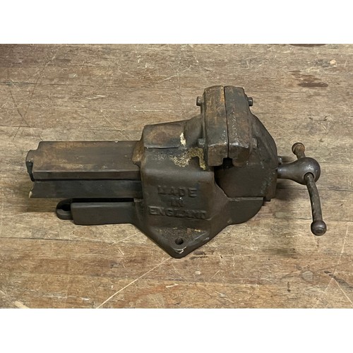 338 - record steel heavy duty vice no 112