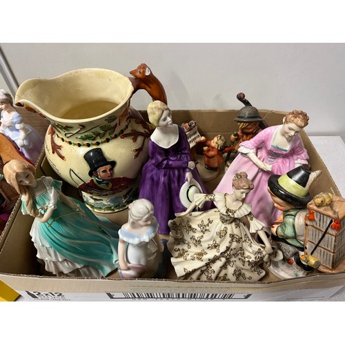 254 - Large collection of figurines to include Royal Doulton, Hummel, (some as found) 19 items