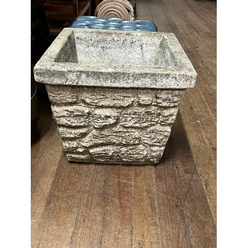 509 - Large vintage brick effect stone planter
43cm x 43cm x 37cm