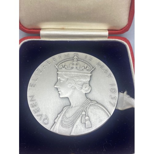 8 - Silver 1937 george vi silver coronation medal/coin in box engraved by P.metcalfe