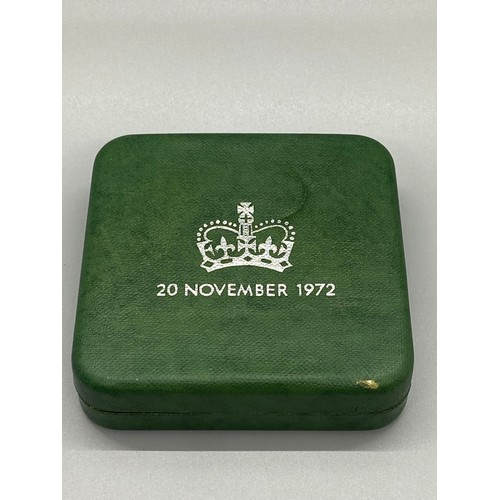 47 - 1947-72 silver wedding royal mint silver proof crown in presentation box