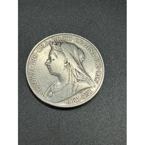 114 - 1899 victoria silver crown