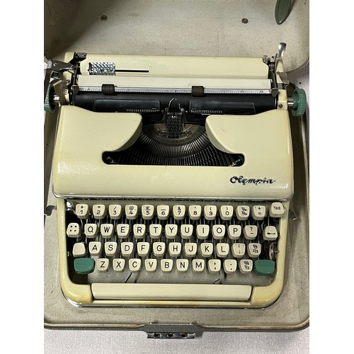 436 - vintage olympia typewriter in case