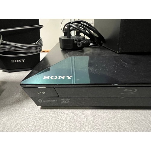 481 - Sony bluetooth blu-ray home theatre system model BDV-E2100