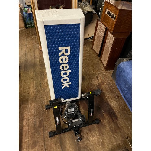 533 - bikemate trainer & reebok stepper