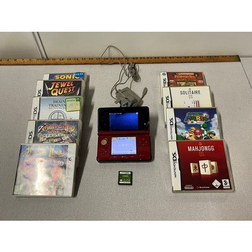 14 - nintendo 3ds with 10 games and charger