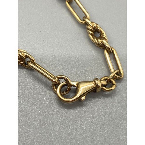 35 - 9ct gold chain 31.8g