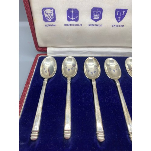 241 - boxed set of 6 mappin and webb jubilee silver hallmarked teaspoons