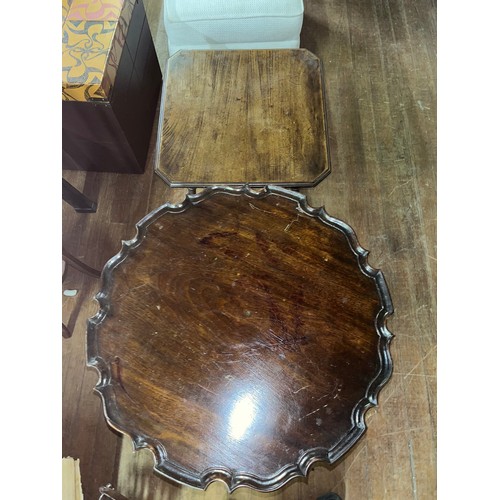 368 - arts & craft gallery table with turned legs along with pie crust end table