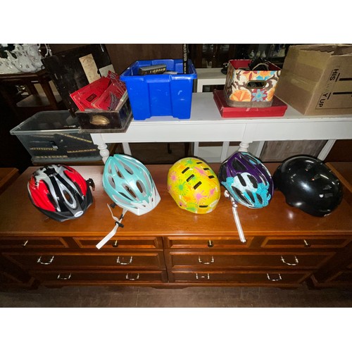 252 - 4 bike helmets to include Bontrager ,specialized etc