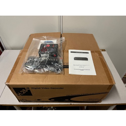 126 - new & boxed vista quantum digital recorder for cctv etc