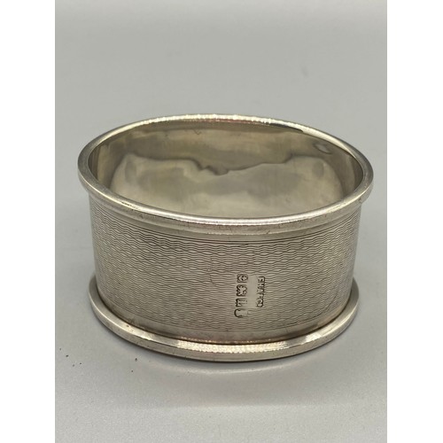 29 - 2 x hallmarked silver napkin rings. 14g