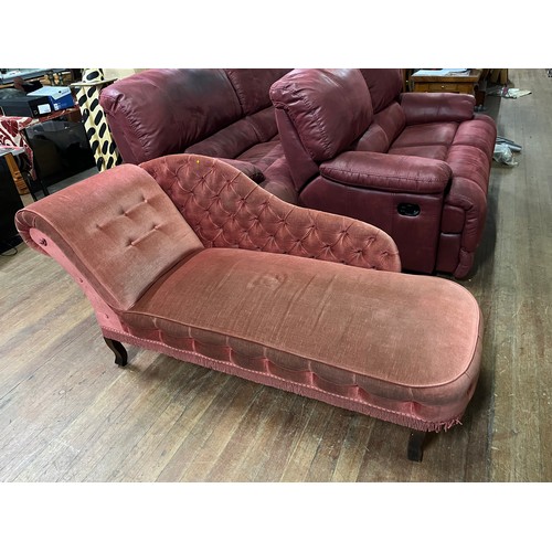 230 - Vintage upholstered Chaise lounge.