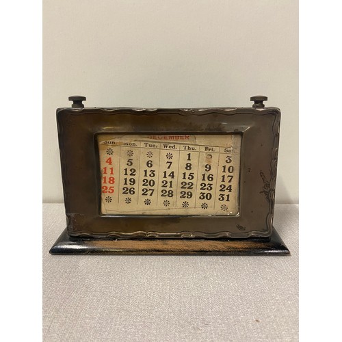 79 - Vintage hallmarked silver desk calendar.