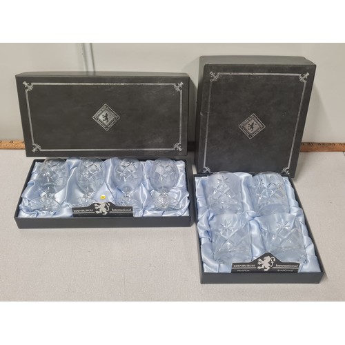 116 - 2 x Boxed Edinburgh crystal glasses.