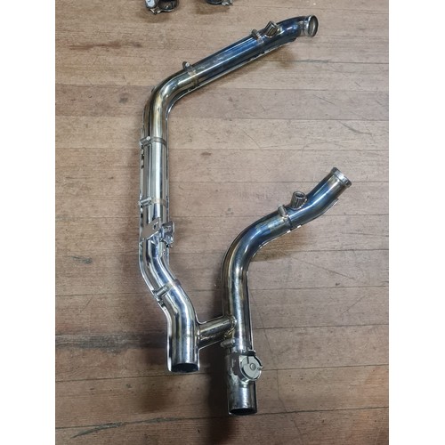 273 - Harley Davidson exhaust downpipe along with 2 silencers possibly suitable for Soft tail or Fat boy?