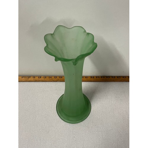 275 - Green satin frosted glass vase
43cm h