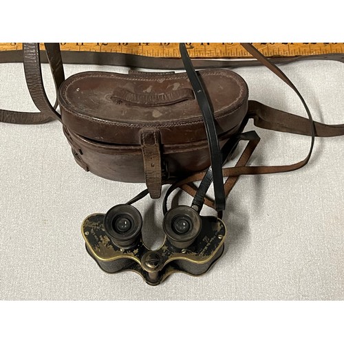 103 - W. Watson & Sons London 1913 Binoculars No.3 MK2 with original case.