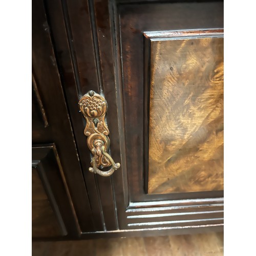 80 - 19th Century 2 drawer washstand on cabriole legs with art nouveau copper handles.
106cm l