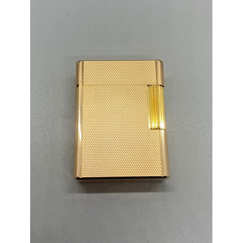 177 - Vintage French gold plated Dupont lighter.