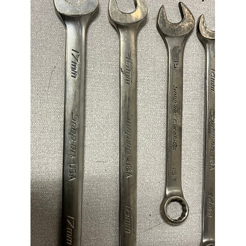 451 - 12 snap-on USA spanners (big ones need cleaned)