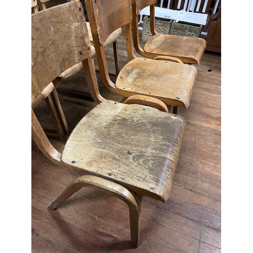 447 - 6 x Retro plywood stacking chairs