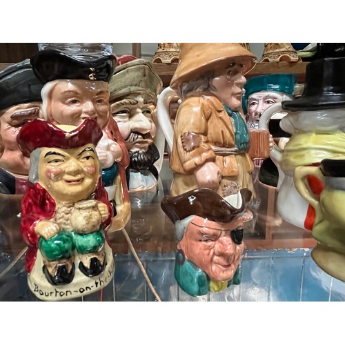 442 - 20 x Assorted vintage toby/character jugs to include a variety of makers.