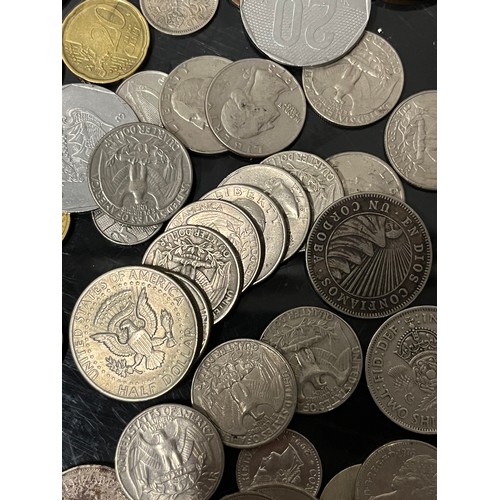 30C - Large collection of world coins & notes to include half crowns, half & quarter dollars etc