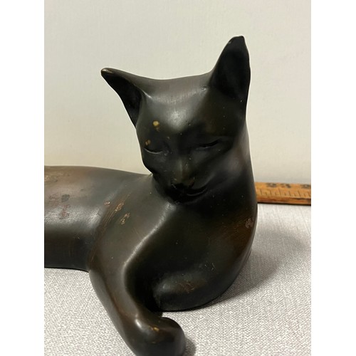 4 - Large heavy bronze cat sculpture.
30cm l