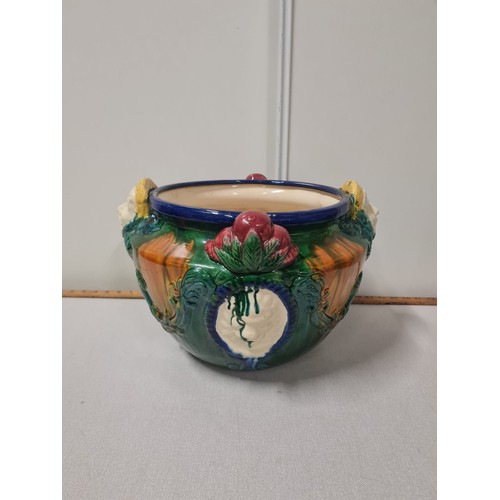 107 - Large Majolica/treacle ware French style planter.
40cm diameter
28cm h