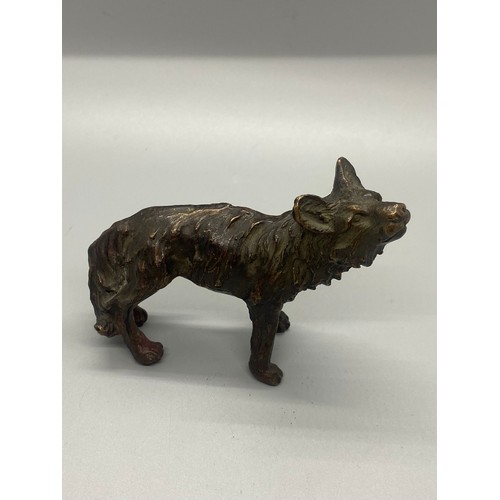 48 - Pair of solid bronze wolf sculptures.
Largest 10cm l