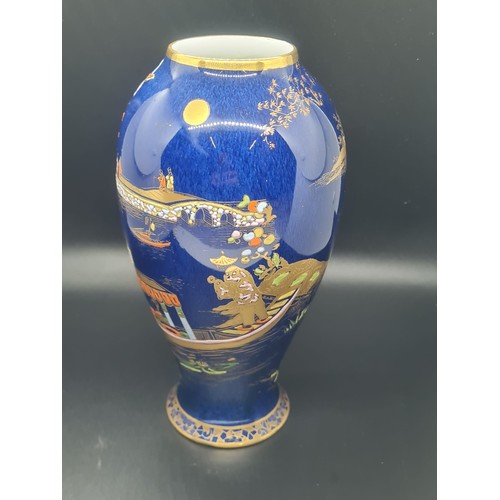 39 - Carlton ware blue mikado vase.
20cm h