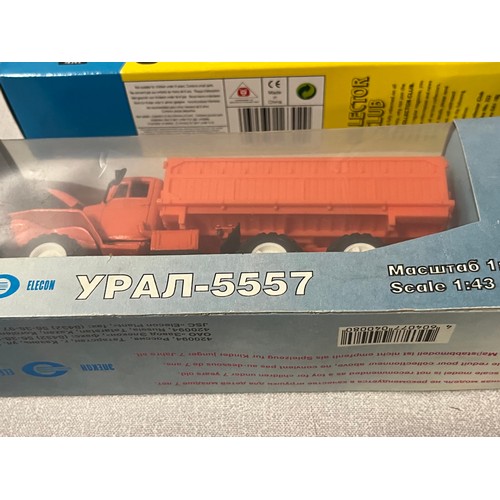 81 - 3 large boxed corgi vehicles & 1 other