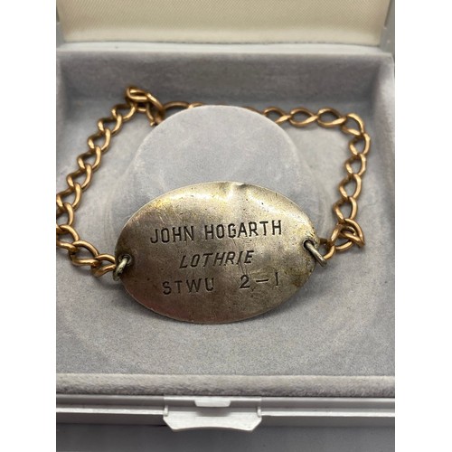 86 - Antique 9ct gold albert style bracelet and silver ID tag. 12.70g together.