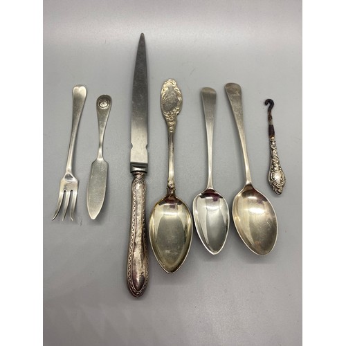 89 - Selection of hallmarked silver cutlery. 110g.