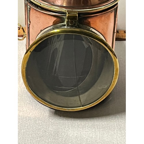 433 - Antique copper & brass lantern by Becht & dyserinck of Amsterdam , broken glass
37cm h inc handle