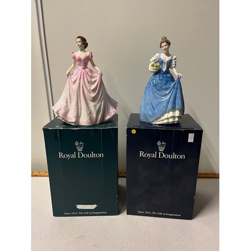 478 - 2 boxed royal doulton figurines , Helen & hope (signed)