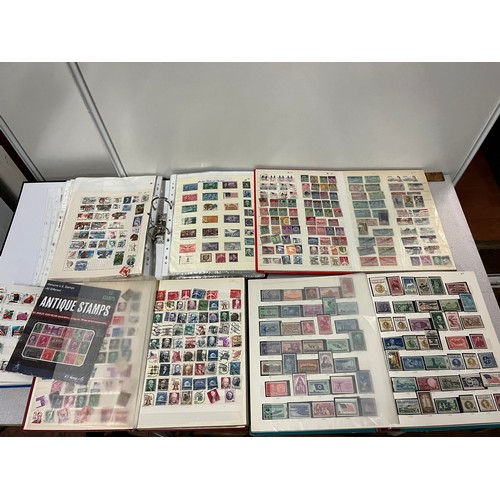 32 - 5 x albums of comprehensive USA stamps covering early - modern including many unmarked commemorative... 