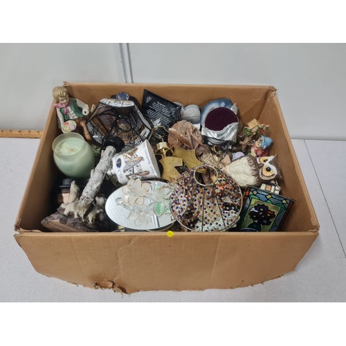 502 - Box of misc to include wolf lamp, candle holder etc.