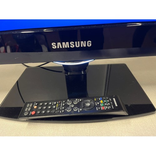 228 - 52 inch samsung tv with remote