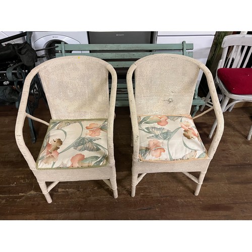 426 - 2 vintage wicker chairs